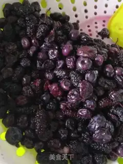 Make Blueberry saloon jam step 0