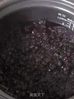 Make Blueberry saloon jam step 1