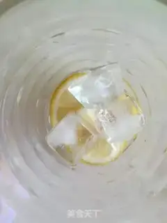 Make Iced lemon seven step 3