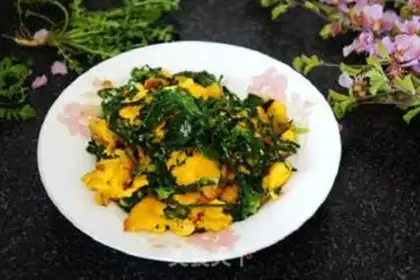 Make Cracker and egg yolk step 7