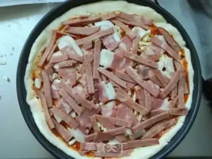 Make Bacon ham and vegetables pizza step 9
