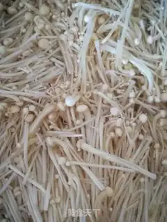 Make cucumber fried golden mushrooms step 0