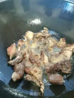 Make Puffy mushroom onion dry rabbit step 1
