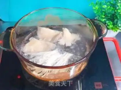 Make Milk mushroom soup step 1