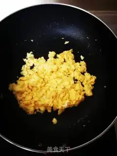 Make Soy sauce, fried rice step 3