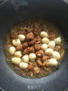 Make Red meatball quail eggs step 8