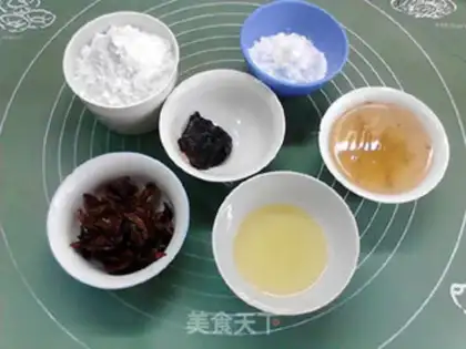 Make Smoky red rose cake step 0