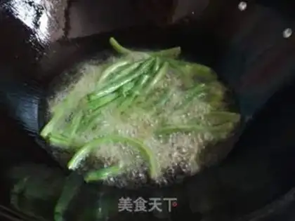 Make Tomato four season beans step 1