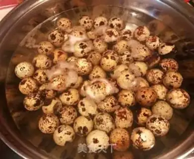Make Tiger-skinned tomato egg step 1