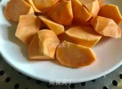 Make Potato croissants step 3