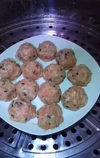 Make Golden mushroom meatballs step 4