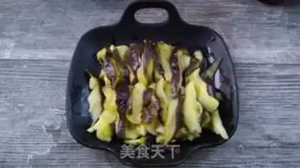 Make The cold hand tore the eggplant step 6