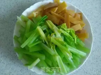Make Bean-skinned celery step 2