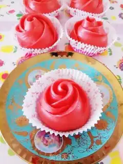 Make Pink roses step 13