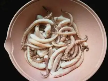 Make Roasted squid shaving step 1