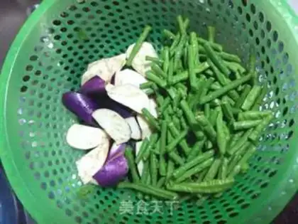 Make Cheese Beans step 1