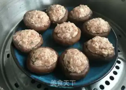 Make A mushroom step 6