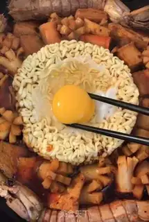 Make Spicy seafood step 4