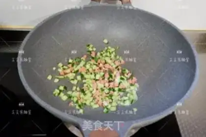 Make Pineapple quinoa fried rice step 2