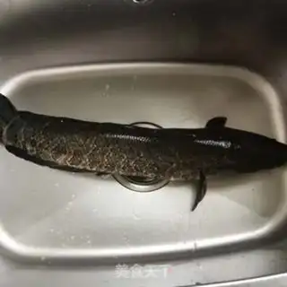 Make Fish bone soup step 0