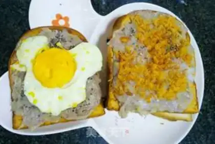 Make Egg sandwich step 3