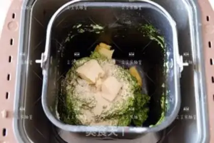 Make Spinach toast step 3