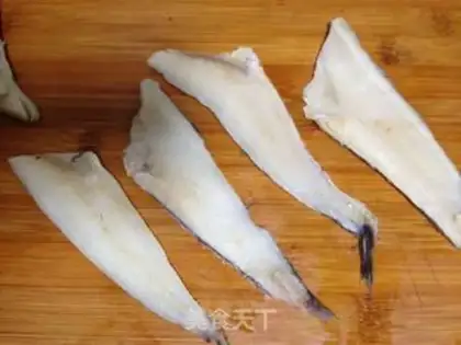 Make Two-stealed icefish step 1