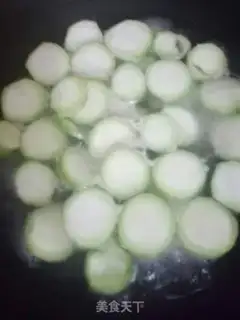 Make Tofu soup step 0