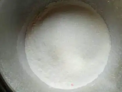 Make Cracker-smelling ball step 1
