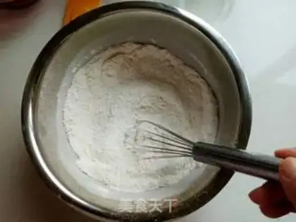 Make Cracker-smelling ball step 2