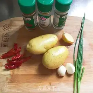 Make Dry potatoes step 0