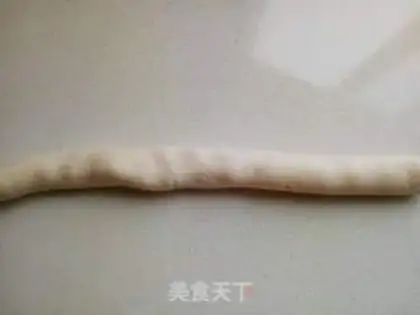 Make Cracker-smelling ball step 7