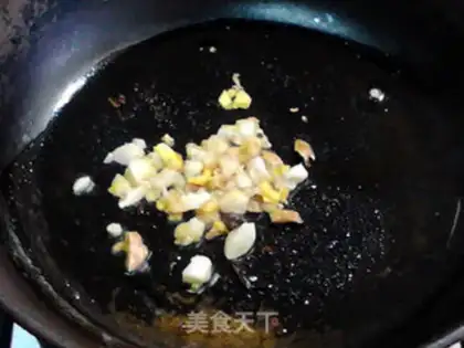 Make Spamed potatoes and sausages step 4