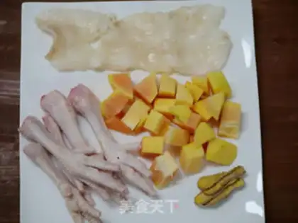 Make Cod guacamole, chicken feet step 1