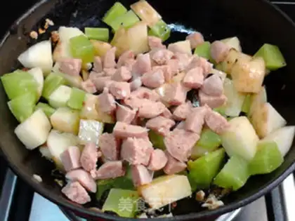Make Spamed potatoes and sausages step 8