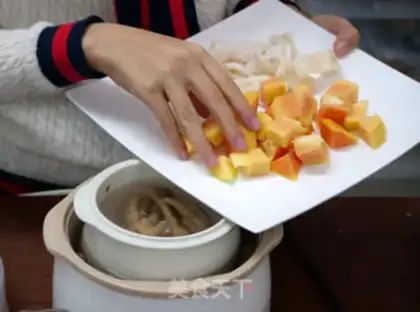 Make Cod guacamole, chicken feet step 4
