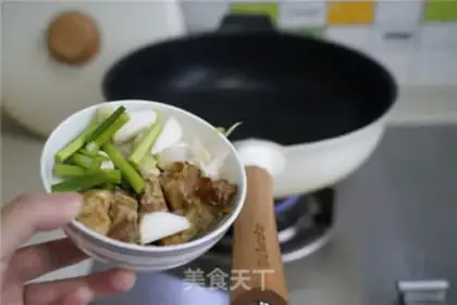 Make Squiddered potato powder step 1