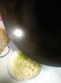 Make The oily hands are wide open step 5