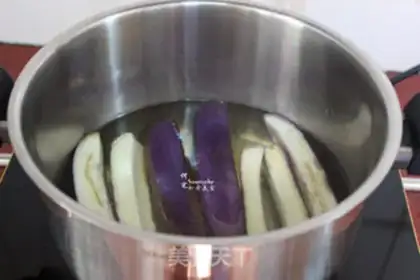 Make Spicy cheese step 1