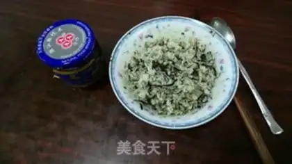 Make canned olives and pearl rice and eggs step 0