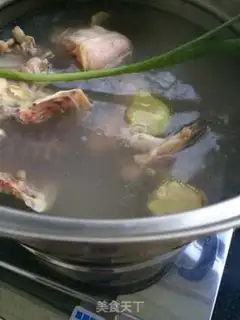 Make Spicy Chicken Tommy Line step 1