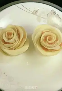 Make White Rose step 5