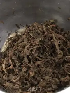 Make Plum with dried meat step 4