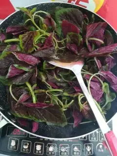 Make Garlic pickles step 2