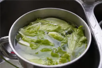Make Soccer tofu soup step 3