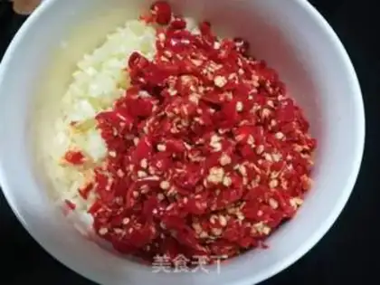 Make Spicy chili sauce step 3