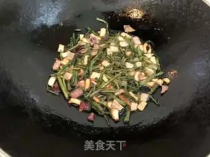 Make Onion noodles step 7