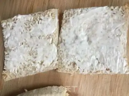 Make Fruit sandwich step 5