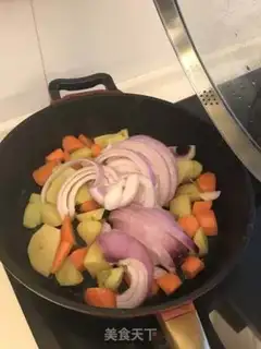 Make Seafood curry noodles step 10