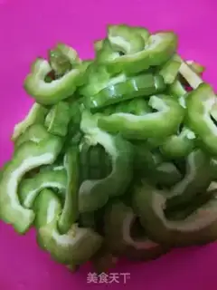 Make A cold, bitter melon step 0